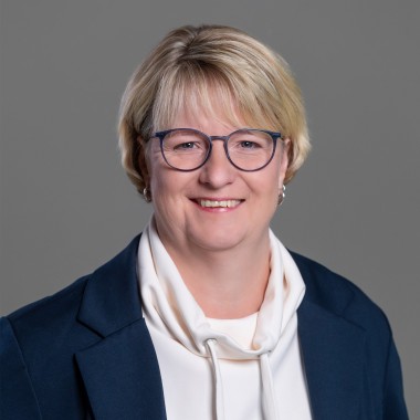 Birgit Schröder, Steuerfachangestellte, Bassum